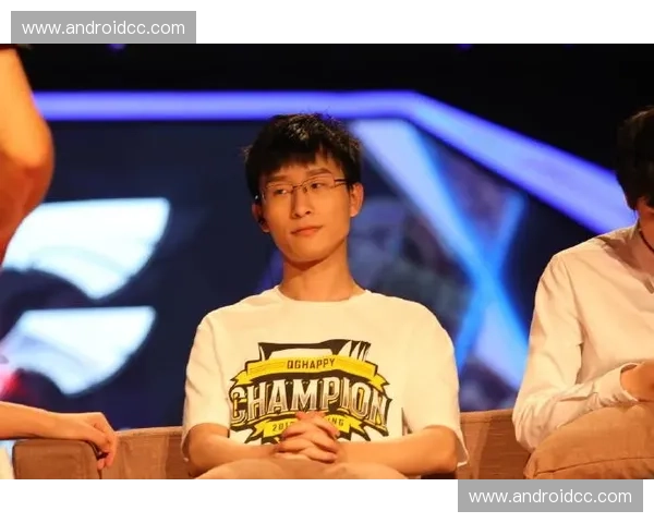 《英雄不朽的荣耀与挑战 LGD战队如何塑造传奇篇章》